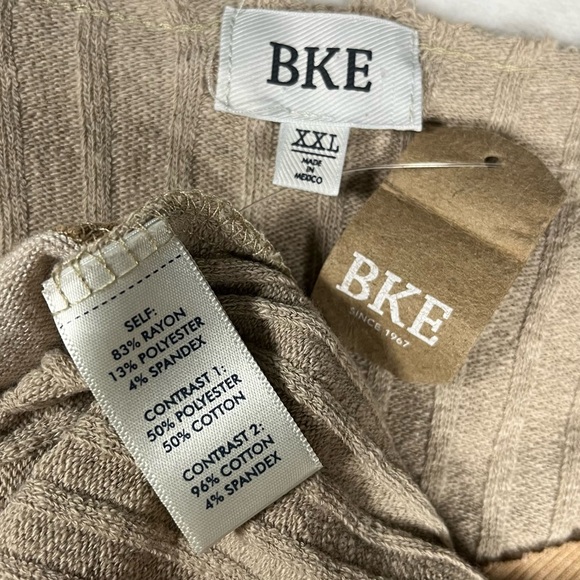 BKE Buckle Pierced Raw Edge Top Boho Patchwork Long Sleeve Tee Tan Beige XXL - Picture 8 of 8